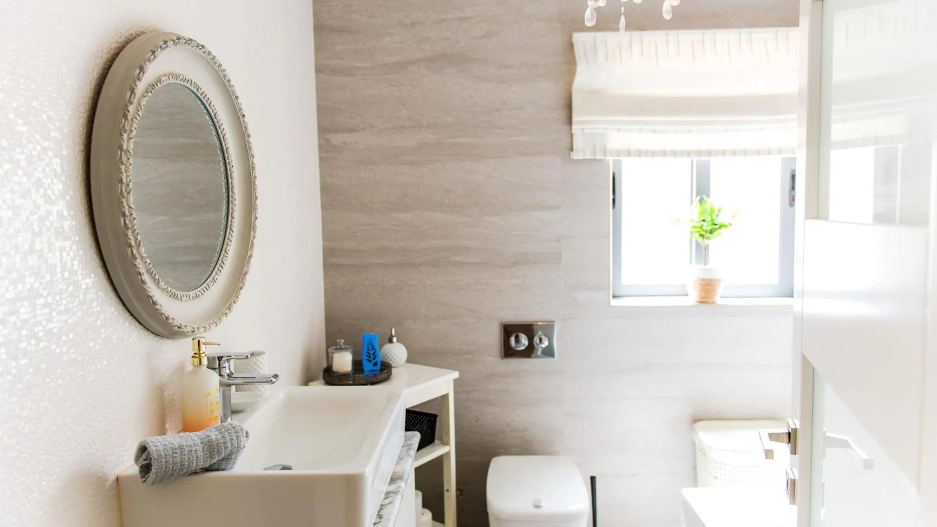 Mediterranean Abode - Spacious Apartment In Swieqi Is-Swieqi Μάλτα