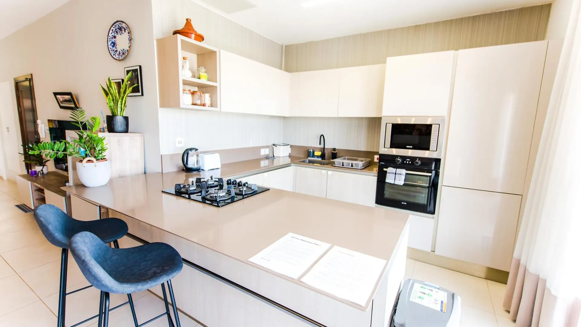 Mediterranean Abode - Spacious Apartment In Swieqi Is-Swieqi